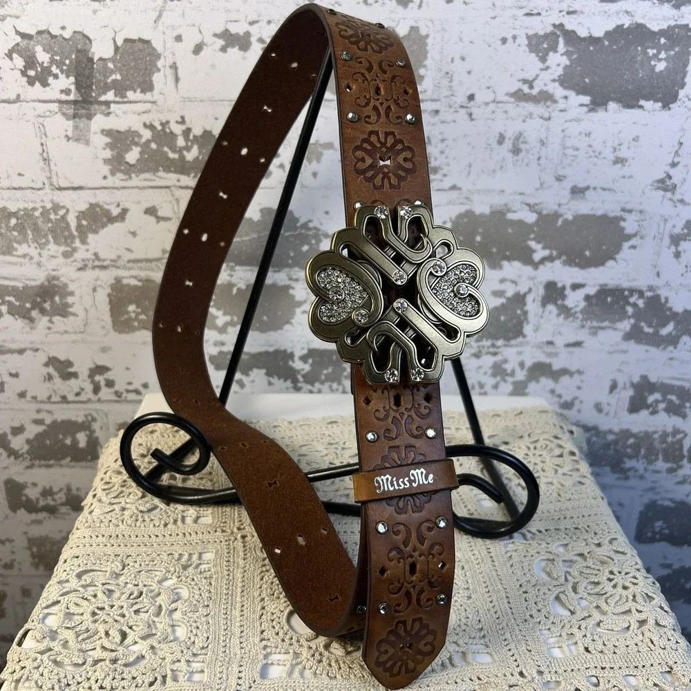 Miss Me Leather Belt Women's Sz 34 Antique Brass Tone Hearts Buckle Y2K Bling - Picture 1 of 8